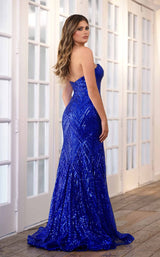4 of 4 Ava Presley 39225 Royal