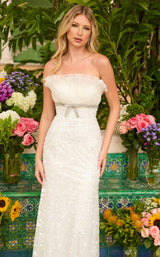 8 of 8 Ava Presley 42224 Off White
