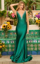 1 of 14 Ava Presley 42230 Hunter Green