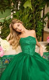 3 of 11 Ava Presley 47255 Emerald