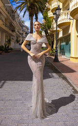 1 of 2 Chic and Holland HF110282 Grey