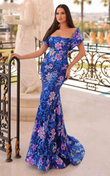 1 of 2 Clarisse 811283 Royal