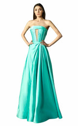 1 of 2 MNM Couture G0800 Mint