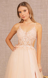 3 of 8 Elizabeth K GL3152 Blush