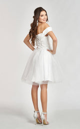 8 of 16 Elizabeth K GS1978 White