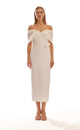 6 of 24 Hot Contact 8404 Ivory