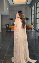2 of 2 Iyza Belaar Mayssa Champagne