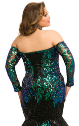4 of 4 Sydneys Closet JK2010 Emerald-Isle