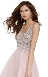 3 of 4 Jovani JVN2007BG Blush