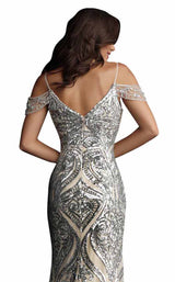 4 of 4 Jovani JVN67256BG