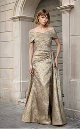 11 of 11 Janique 251020 Gold