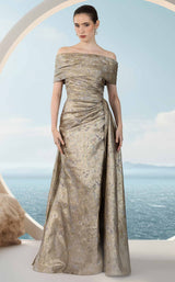 6 of 11 Janique 251020 Gold