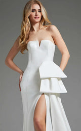 7 of 9 Jovani JB40791 Off-White