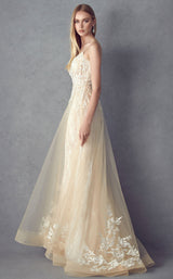 7 of 7 Juliet 249 Champagne