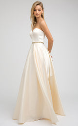 4 of 6 Juliet 688 Champagne