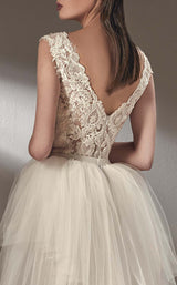 4 of 4 MNM Couture K3905 Off White