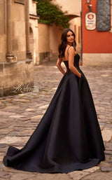 5 of 5 La Femme 32670 Black