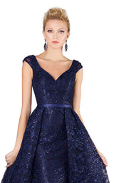 4 of 4 MNM Couture M0038