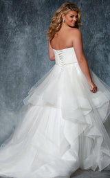 2 of 3 Sydneys Closet MB1913 Ivory