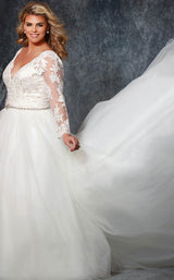 2 of 3 Sydneys Closet MB1915 Ivory/Ivory