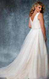 2 of 2 Sydneys Closet MB1935 Ivory/Champagne