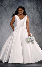 1 of 2 Sydneys Closet MB2022 Ivory