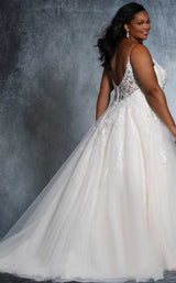 2 of 4 Sydneys Closet MB2105 Ivory/Ivory