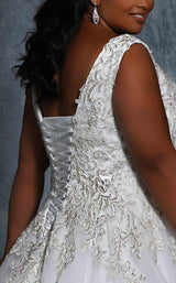 4 of 4 Sydneys Closet MB2115 Ivory/Ivory