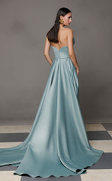4 of 5 MNM Couture N0626 Mint