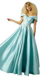 1 of 4 MNM Couture G0890