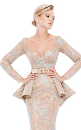 2 of 4 MNM Couture N0211