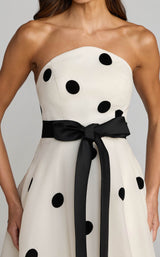 2 of 3 Mac Duggal 27834 Dress
