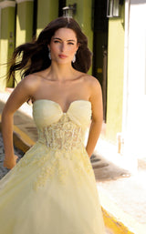 8 of 13 Nox Anabel T1326 Lemon