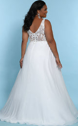 2 of 4 Sydneys Closet SC5246 Ivory