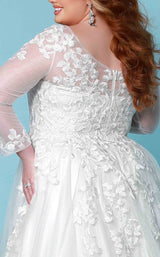 4 of 4 Sydneys Closet SC5267 Ivory