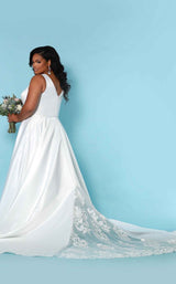 2 of 2 Sydneys Closet SC5272 Ivory