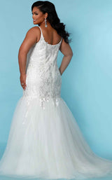2 of 4 Sydneys Closet SC5278 Ivory