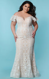2 of 4 Sydneys Closet SC5297 Ivory/Nude