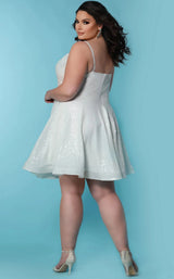 3 of 3 Sydneys Closet SC5303 Ivory