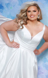 2 of 3 Sydneys Closet SC5317 Ivory