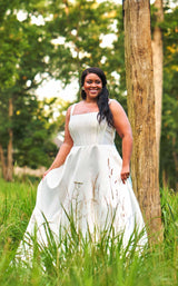 3 of 5 Sydneys Closet SC5334 Diamond White