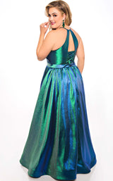 6 of 6 Sydneys Closet TE2019 Peacock