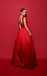 14 of 19 Tarik Ediz 53043 Red