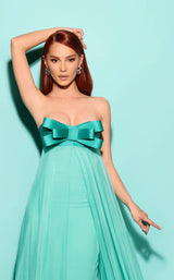 2 of 3 Tarik Ediz 53183 Lagoon-Green