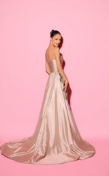 2 of 2 Tarik Ediz 55112 Champagne