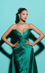 7 of 15 Tarik Ediz 98424 Emerald