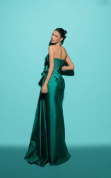 14 of 16 Tarik Ediz 98433 Emerald