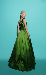 8 of 9 Tarik Ediz 98480 Forest Green