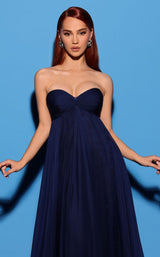 2 of 3 Tarik Ediz 98573 Navy