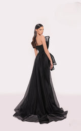 4 of 4 Tarik Ediz 98708 Black